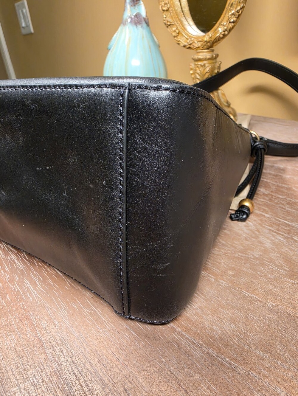 Vince Camuto Maire Leather Shoulder Bag w/ Gold Medallion GUC (Retail $198) - Picture 6 of 9